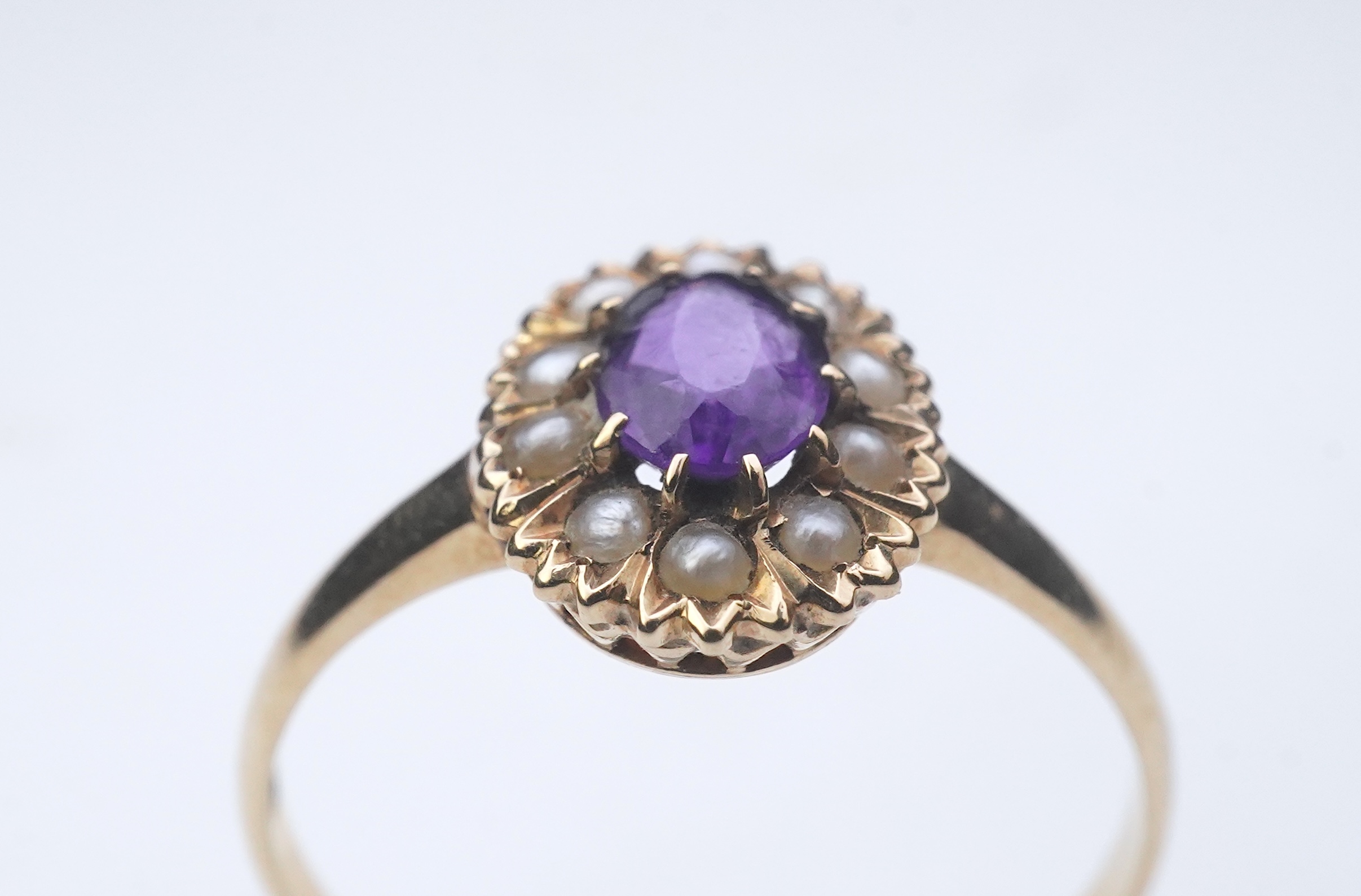 An Edwardian amethyst and seed pearl ring, early 20th century